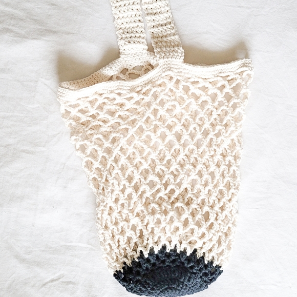 Crocheted market bag🌿 - Picture 3 of 3